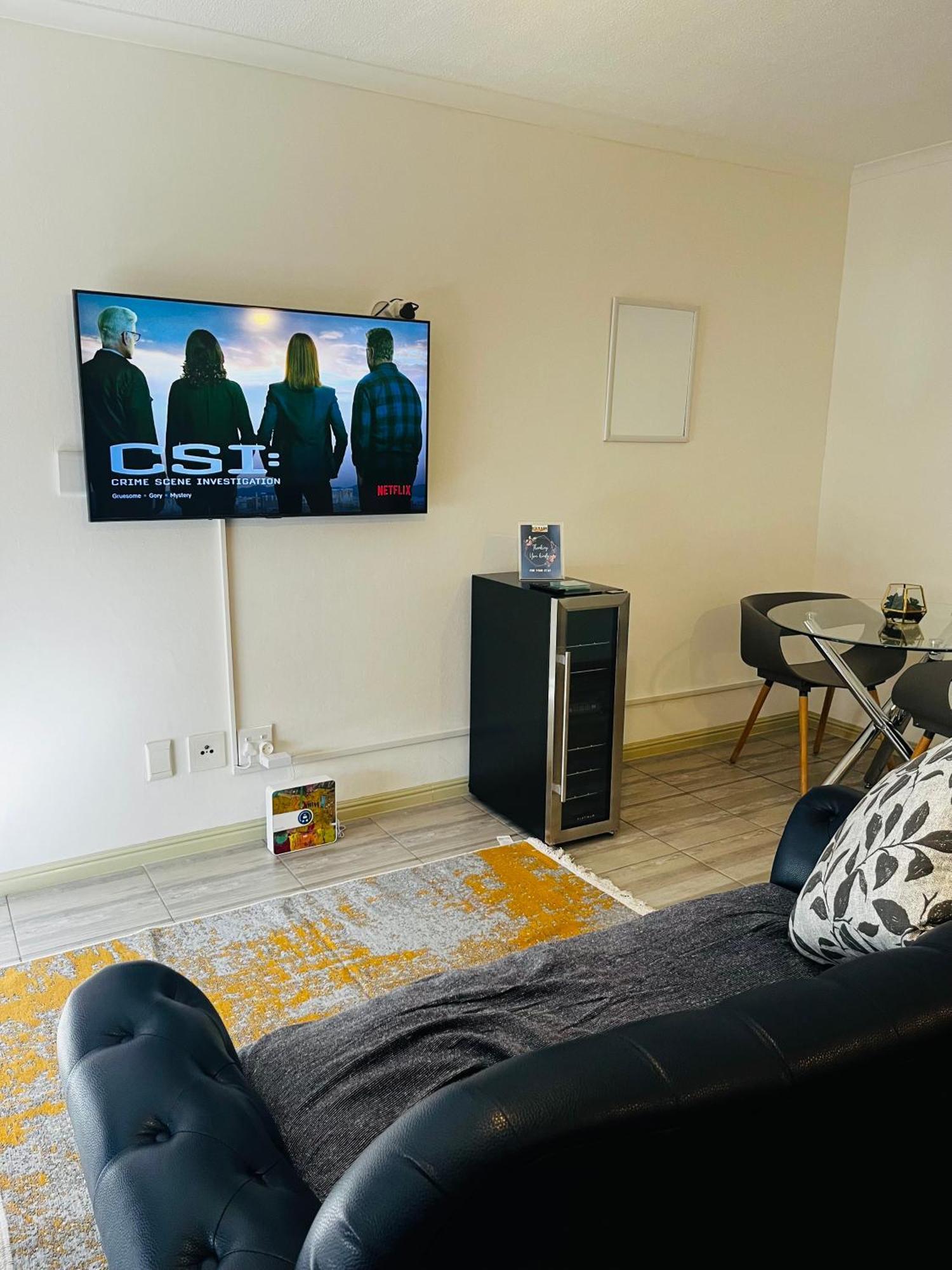 Modern Secure Apartment In Strand - Little Greece Екстер'єр фото